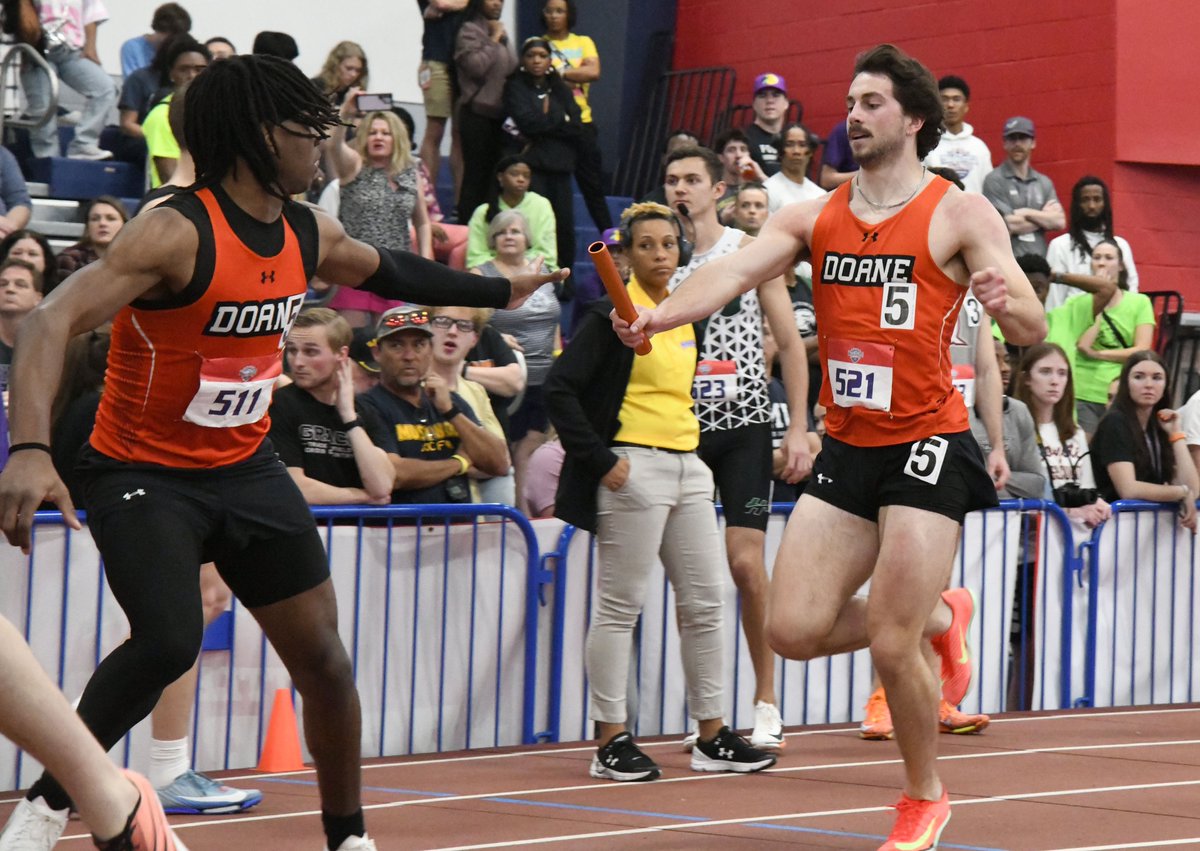 Scoop_DoaneTF's tweet image. A view to a #DoaneTF record in the men's 4x400… 3:10.44, if you're keeping track

@joaquinyourking :48.22
@CalebMulder2 :49.19
@AndrewB2024 :46.94
@zt__47 :46.10