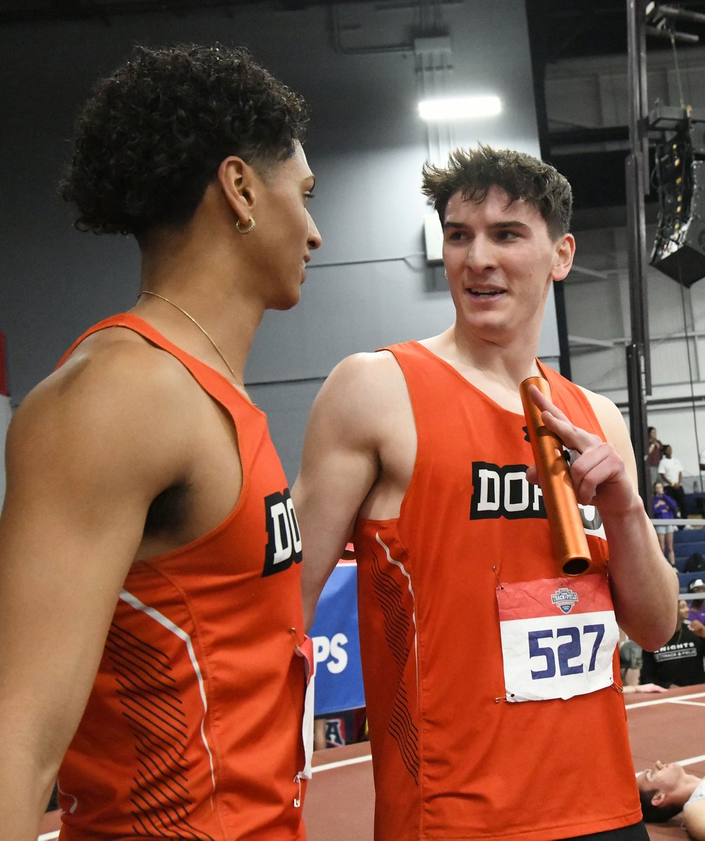 Scoop_DoaneTF's tweet image. A view to a #DoaneTF record in the men's 4x400… 3:10.44, if you're keeping track

@joaquinyourking :48.22
@CalebMulder2 :49.19
@AndrewB2024 :46.94
@zt__47 :46.10