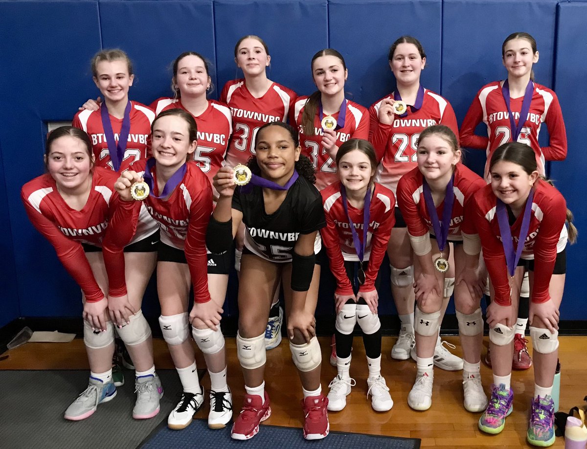 BTownVBC 13 Red takes 1st in gold in the 13 Black Division at the 2025 Union Challenge in Louisville, KY! Congrats ladies!