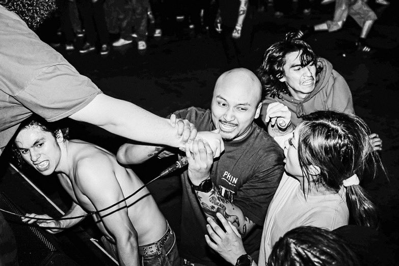 NWHC team during Queensway 🙂‍↕️

📸: <a href="/tofeelhealed/">greghall.</a>