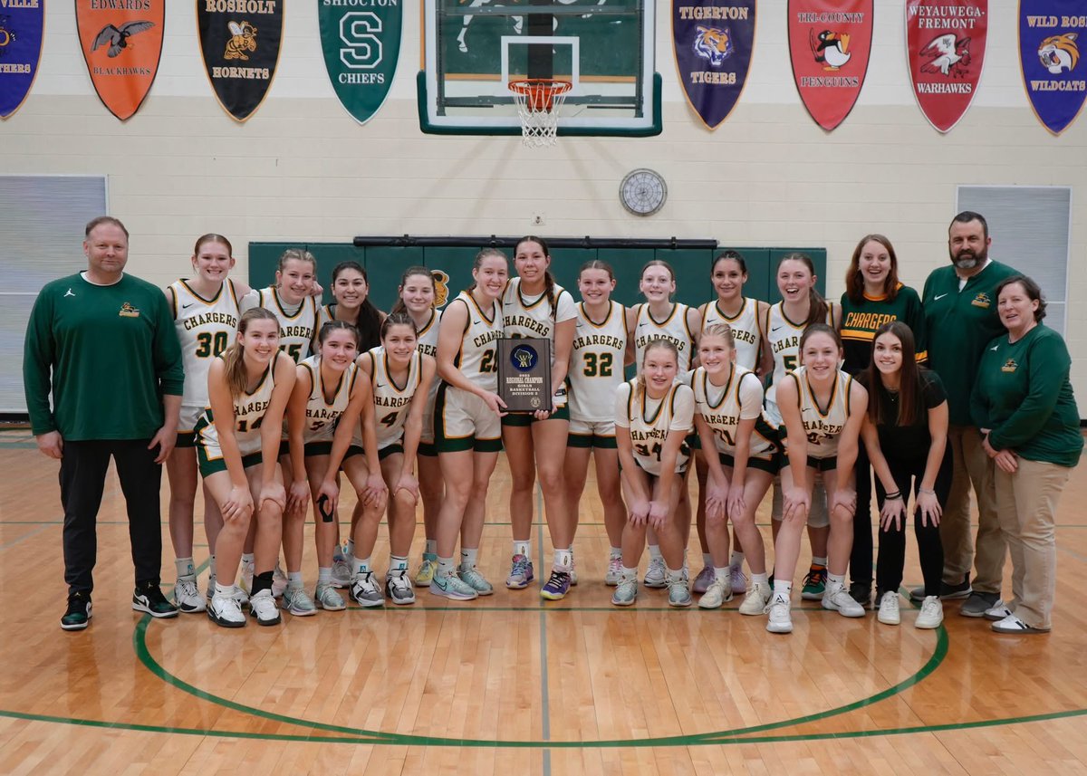 It takes a player to shoot a shot. But it takes a team to win a game. Regional champs!!! 💚💛