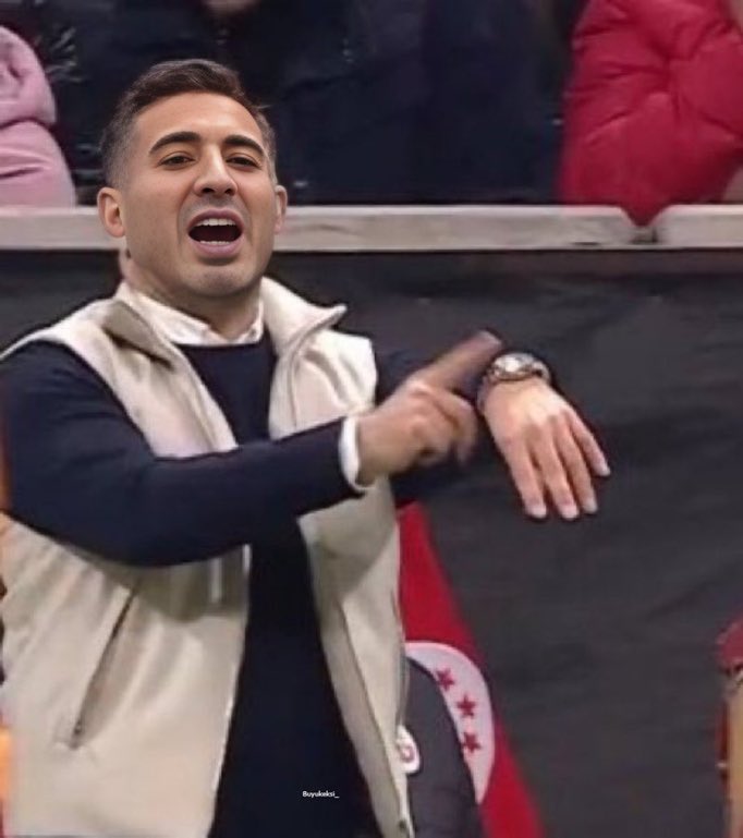 Mert Müldür 😅😅