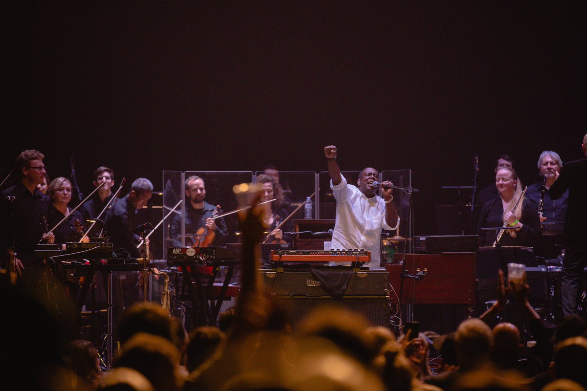 Tonight in Denver, the magic is happening at @MissionBallroom! ✨ Don’t miss an unforgettable show as we reunite with the Colorado Symphony for an EPIC performance! 🎶 Plus, grab a 3-piece vinyl, 2-disc CD, and DVDs available for sale tonight at the show!

Schedule:
6:00 PM -