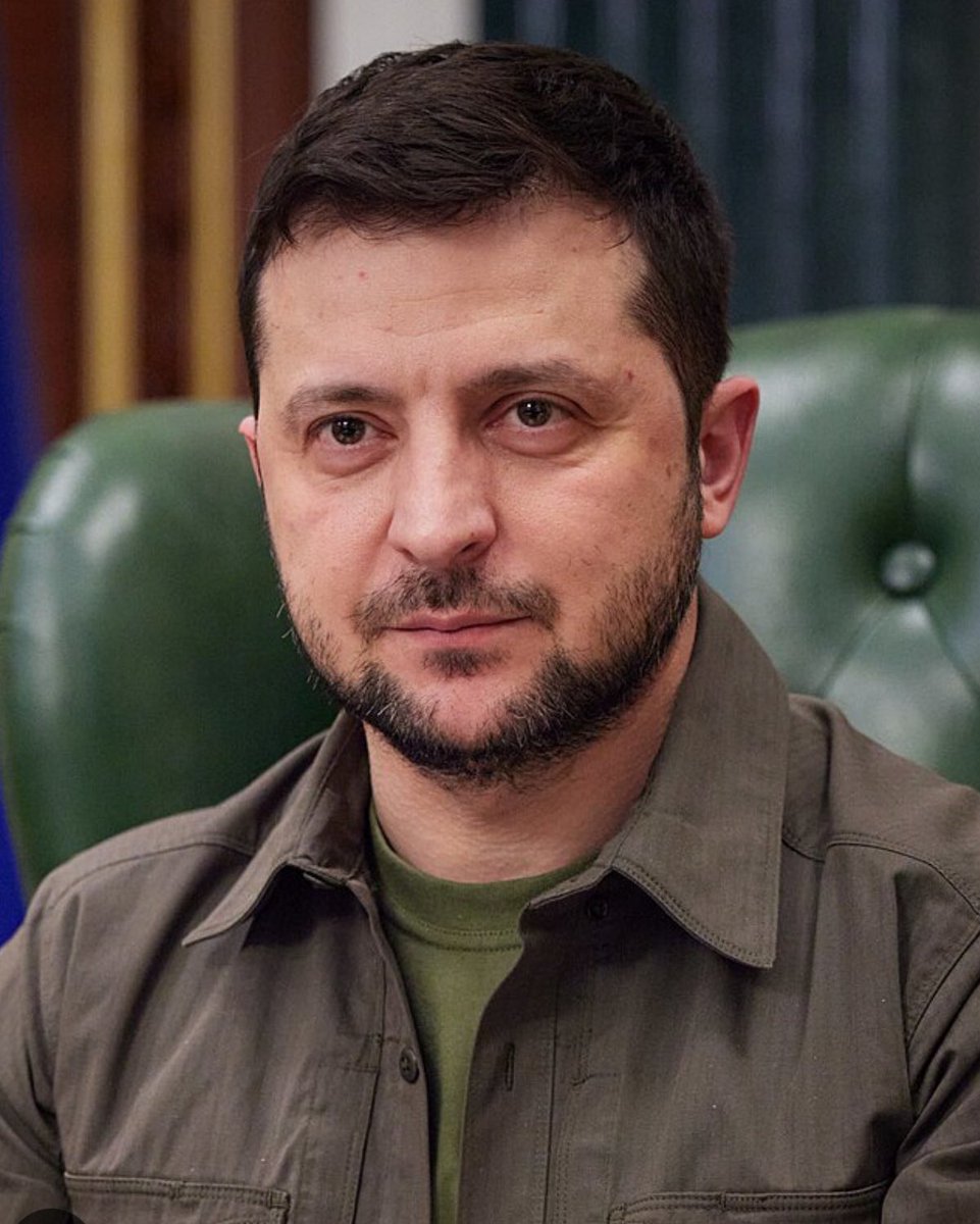 JKabuleta's tweet image. There are clowns, jokers, jesters, fools then there’s Volodymyr Zelensky. When history is told, a whole chapter will be reserved to detail this man’s stupidity.
In 2022, Russia was ready to sign a peace treaty with very favorable terms for Ukraine. All Putin wanted was a…