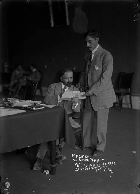 MuseoPresidente's tweet image. 2 de marzo de 1910.- Don Francisco I. Madero arriba a #SanPedrodelasColonias, #Coahuila, en donde lleva a cabo los preparativos para la Convención Nacional y su cuarta gira proselitista.