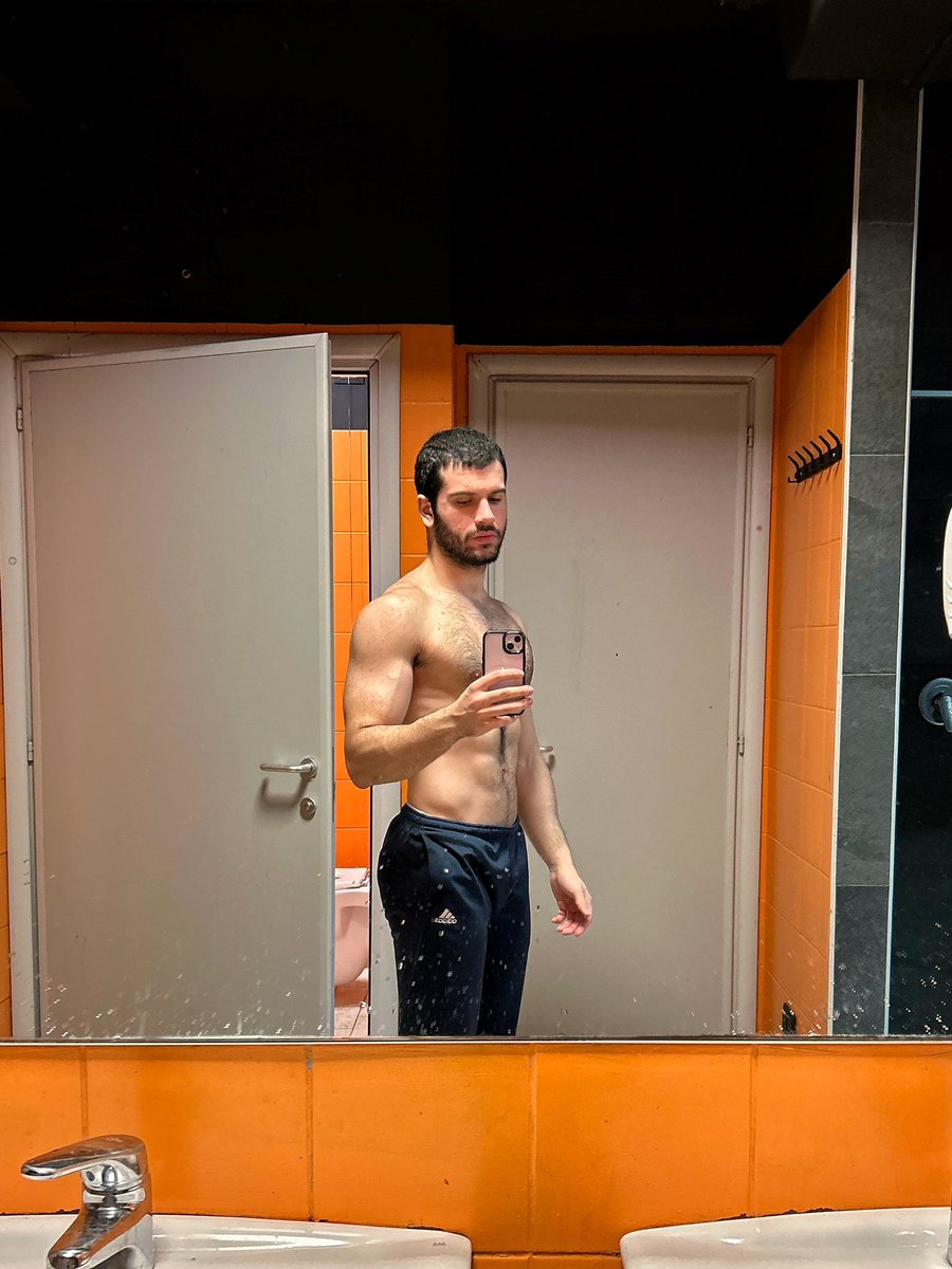 Giorgitooo's tweet image. Bday boy 🎂