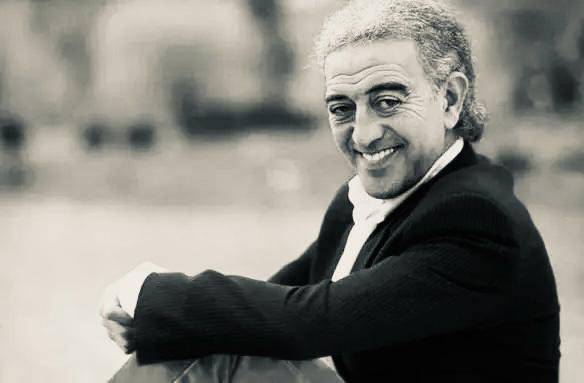 Çok değerli Edip Akbayram’ı da kaybettik. Yüreğinden kopup gelen o güzel sesi, içten ve mütevazı kişiliği ile hep hatırlanacak ve gönüllerde yaşamaya devam edecek. 
Ailesi, yakınları ve tüm sevenlerine başsağlığı dilerim.