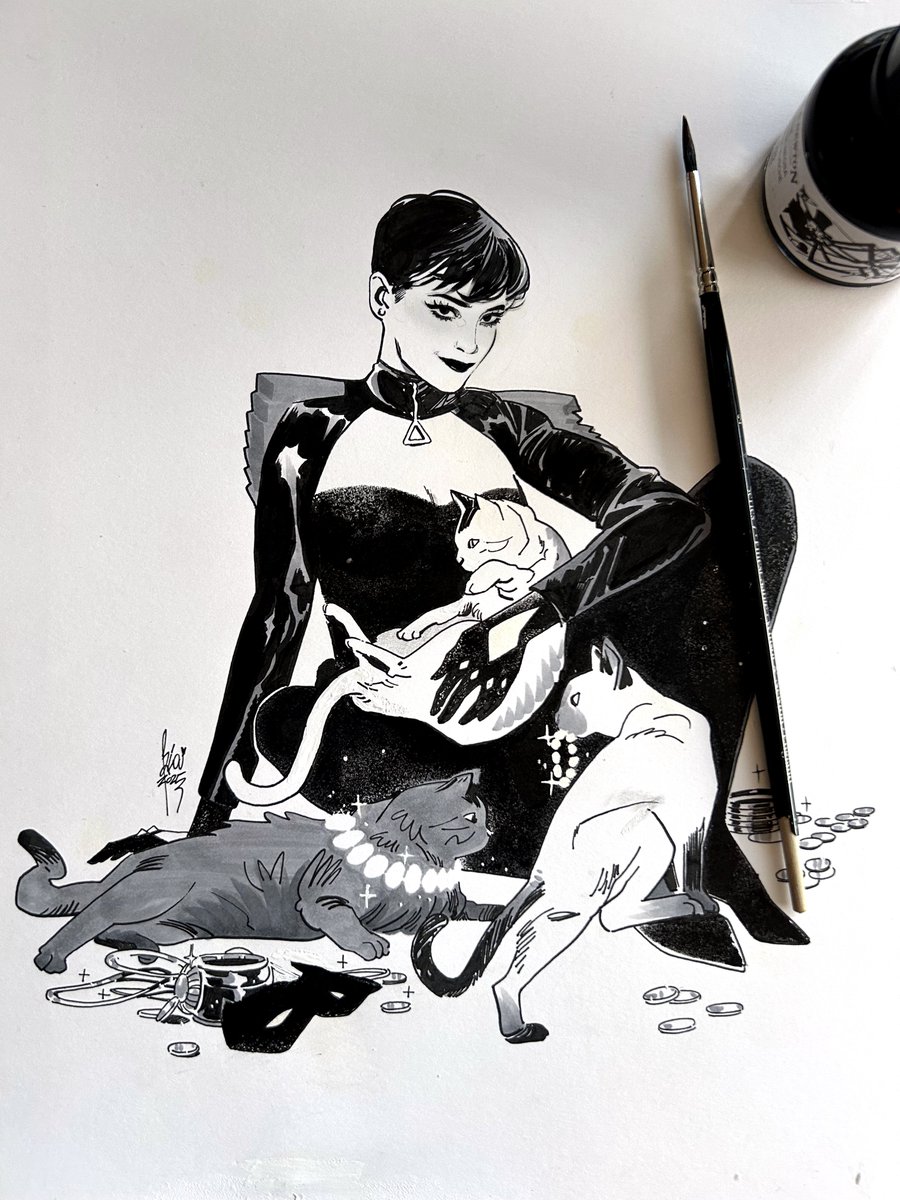 FabianaMascolo's tweet image. Inked and ready to be shipped!
#catwoman #traditionalcommission
