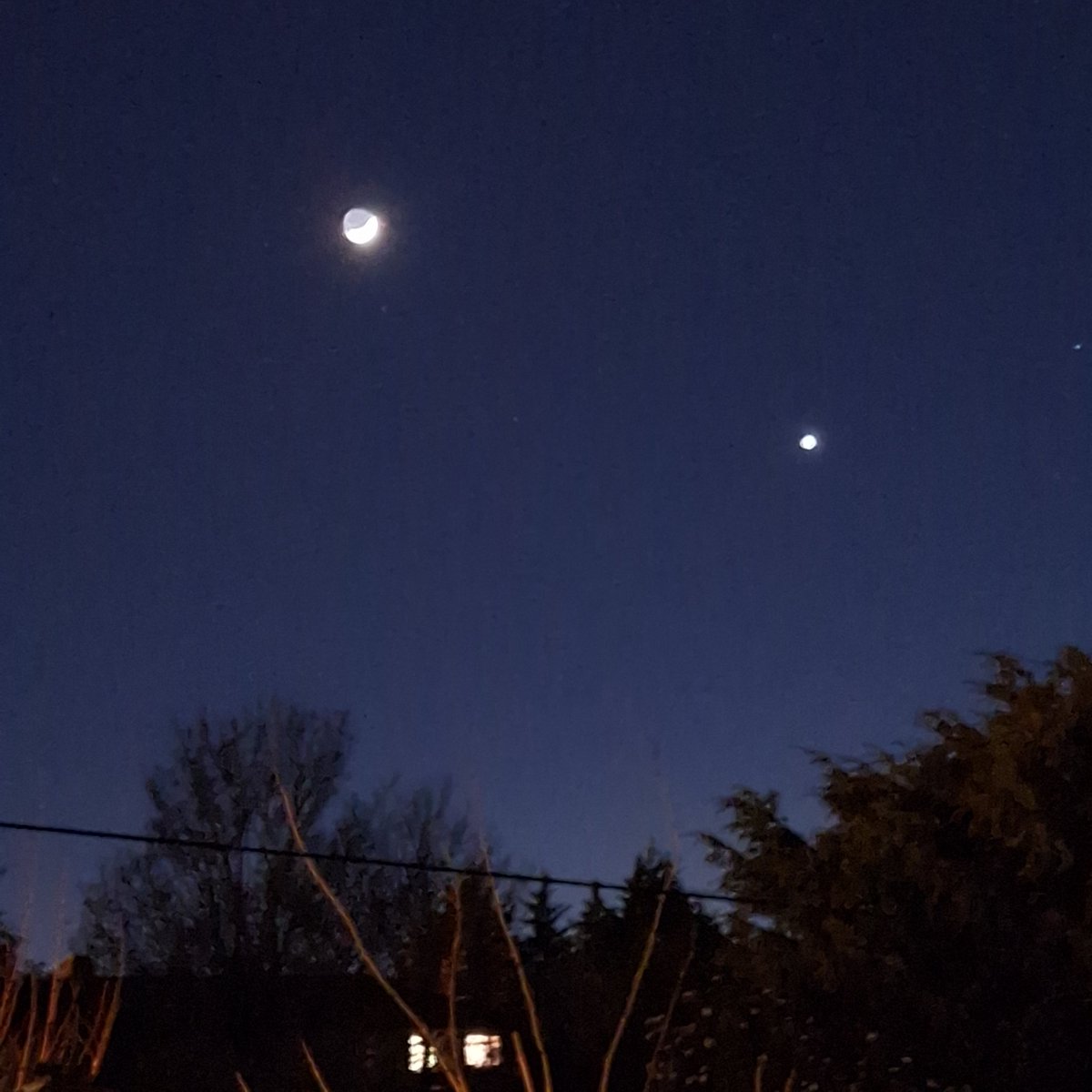 ChalkyStu's tweet photo. @VirtualAstro View from Dunstable tonight. https://t.co/rurG0DHzVQ