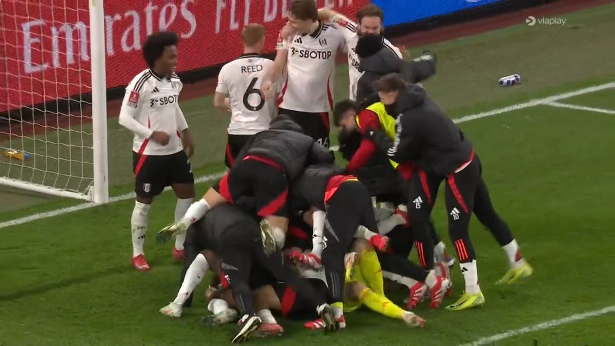 FULHAM ADVANCES TO THE FA CUP QUARTERFINALS AND MANCHESTER UNITED IS ELIMINATED!!!