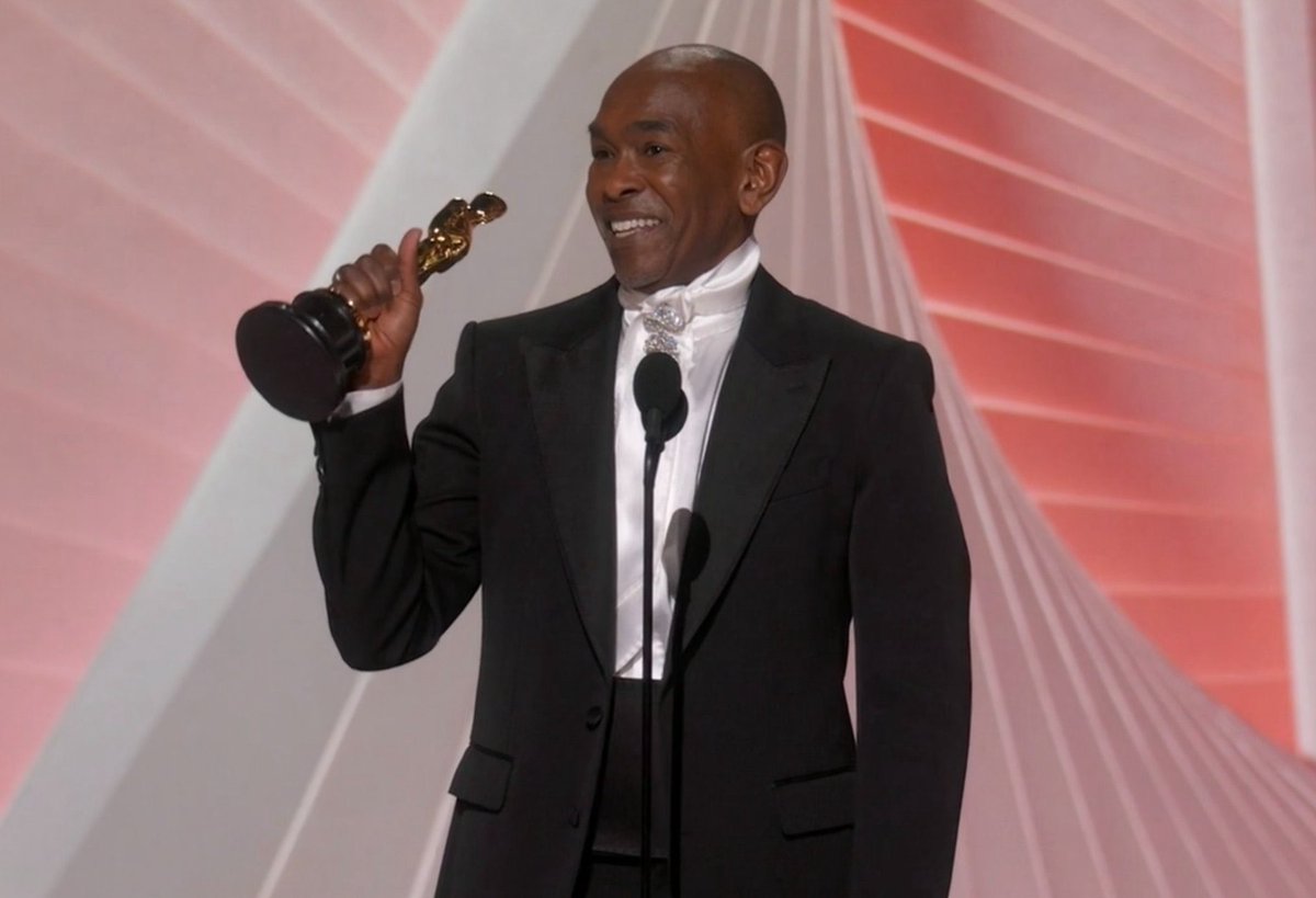 Paul Tazewell makes #Oscars history as the first Black man to win Best Costume Design.