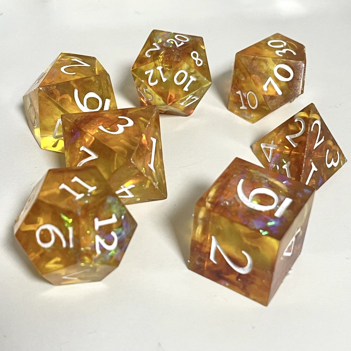 두번째 커스텀 레진 다이스 세트!