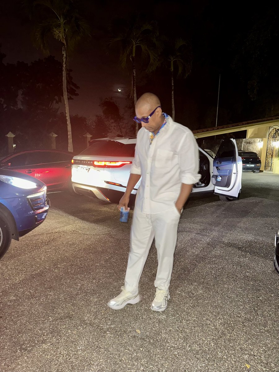 SHALMARSHALL tweet media