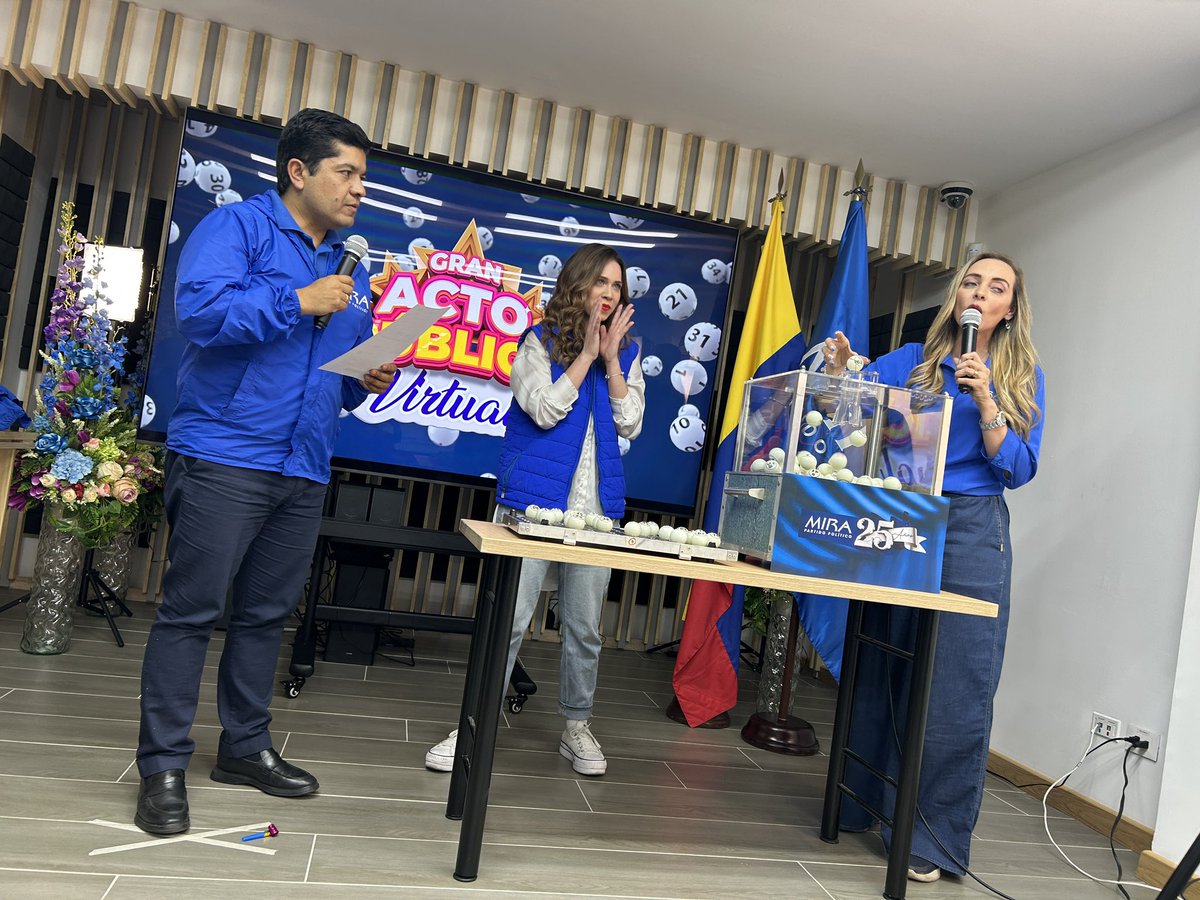 carlos_guevara's tweet photo. ¡Conéctate y sigue en vivo el Acto Público Virtual del @PartidoMIRA! 

👉🏻 https://t.co/Yln4WHecvQ https://t.co/5bD7XLdpPq