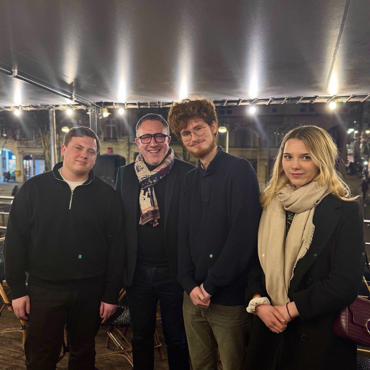 PEReims's tweet image. Les étudiantes et étudiants de #reims ont eu l'occasion de rencontrer le député de la 1ère circonscription de la #marne @xavieralbertini, au cours d'une soirée ce jeudi 27 février, au café du Lion de Belfort.