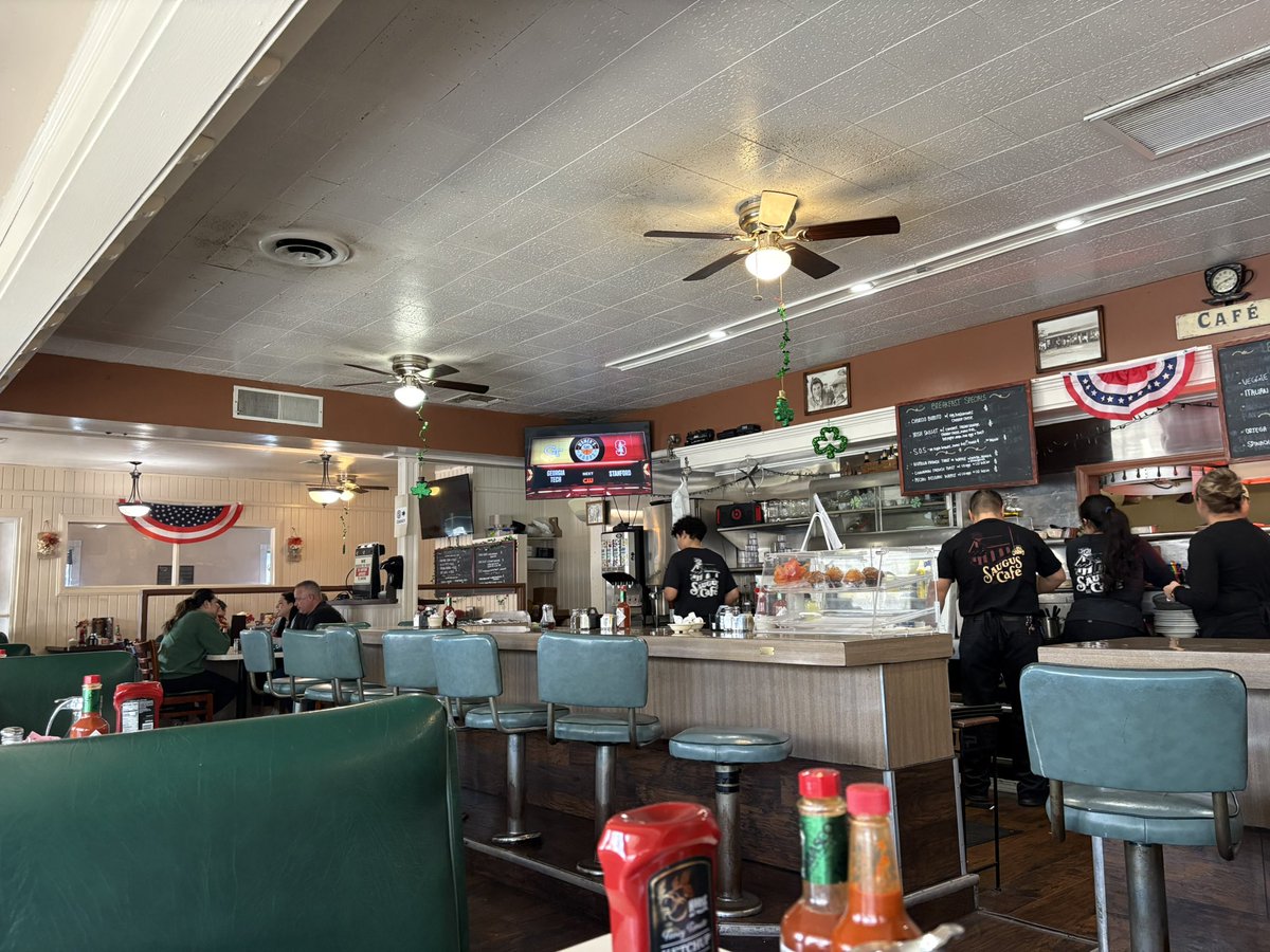 The Saugus Cafe. Hasn’t changed since I was a kid.