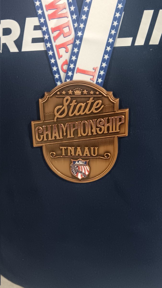 Alex Duhart (@duhart_alex1) on Twitter photo Finished 3rd in the <a href="/TNAAU/">TN AAU Wrestling</a> Wrestling MS 220LBS Division!!! Special thanks to Bad Wolf MMA, Coach Daniel, my <a href="/theBAWrestling/">Brentwood Academy Wrestling</a> teammates <a href="/cash_waymire/">Cash Waymire</a>, and <a href="/brody_belville/">Brody Belville</a> for coming out and supporting me!!! <a href="/ESBN_BA/">Eagles Sports Broadcast Network</a> <a href="/thepremierpt/">Premier Performance Training by Aaron Hines</a> <a href="/theBAFootball/">Brentwood Academy Football</a> <a href="/CSmithScout/">Chris Smith</a> <a href="/Cville_Sports/">George Robinson</a> Finished 3rd in the <a href="/TNAAU/">TN AAU Wrestling</a> Wrestling MS 220LBS Division!!! Special thanks to Bad Wolf MMA, Coach Daniel, my <a href="/theBAWrestling/">Brentwood Academy Wrestling</a> teammates <a href="/cash_waymire/">Cash Waymire</a>, and <a href="/brody_belville/">Brody Belville</a> for coming out and supporting me!!! <a href="/ESBN_BA/">Eagles Sports Broadcast Network</a> <a href="/thepremierpt/">Premier Performance Training by Aaron Hines</a> <a href="/theBAFootball/">Brentwood Academy Football</a> <a href="/CSmithScout/">Chris Smith</a> <a href="/Cville_Sports/">George Robinson</a>