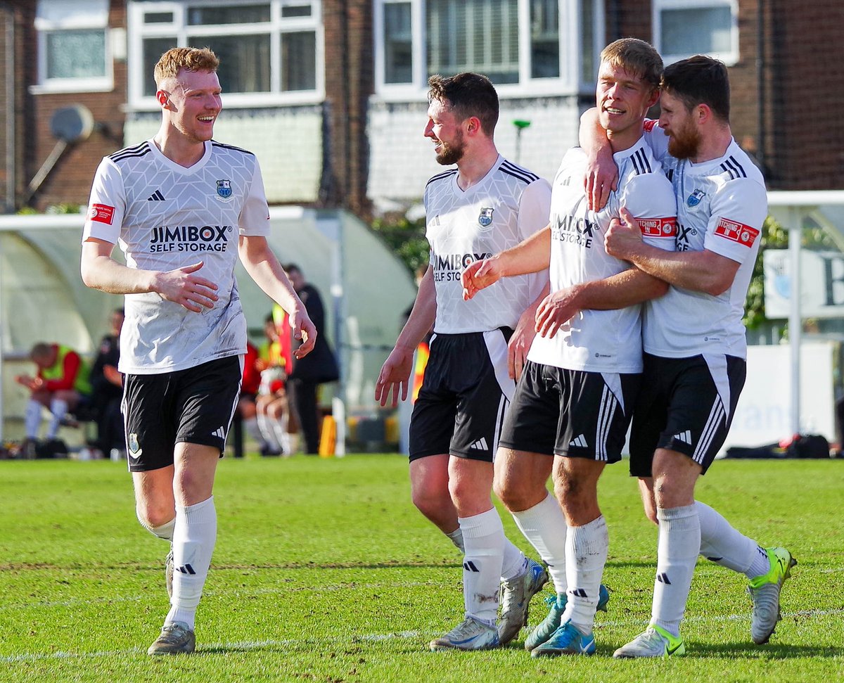 Lewis Hey tweet media