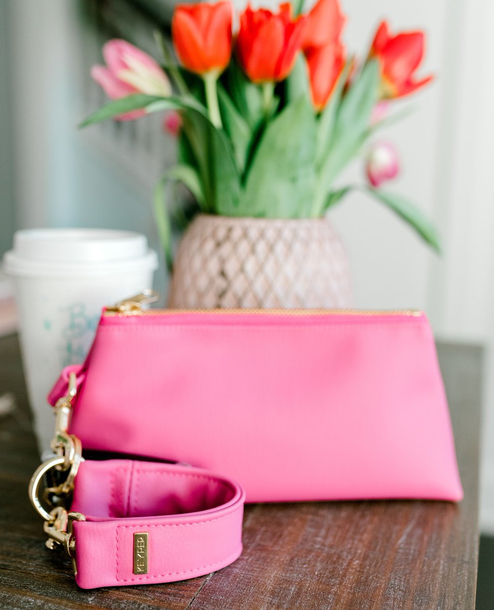 MyKeyper's tweet image. Guaranteed to be a KEYPER. Love it, or it&apos;s on us. Try out the Ultimate Hands Free lifestyle with free returns. #keypittogether 

⁠mykeyper.com/products/2-pie…
.⁠
.⁠
.⁠
#keyper #wristletset #wristlet #keyring #organize #organized