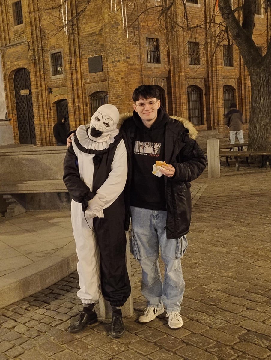 Pozdro z klaunem z Torunia