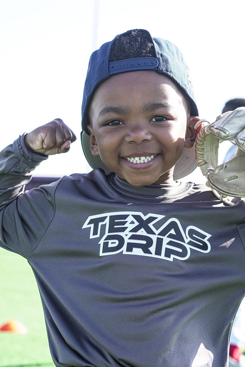 MBPTakeover's tweet image. 🏠⚾️ You can’t build a house from the top down—it has to start from the bottom up. Baseball and softball are the same way.

We’re laying the foundation for the future‼️

Minority Prospects Groundlevel Camp Stop #5 in Dallas, Texas! 🌟💪🏾

#MinorityProspects #GroundLevel #Dallas