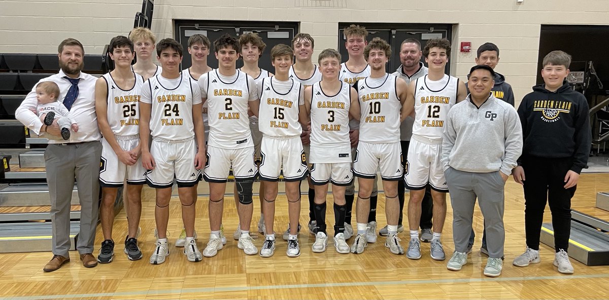 Last home game of the season for the Owls. 
Next game: Sub-state semifinals at Cheney on Wednesday.