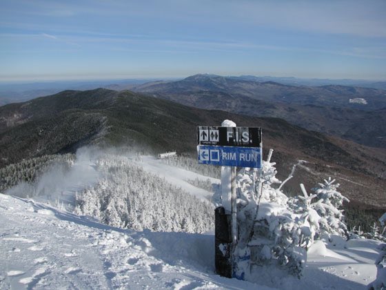 Thoughts on <a href="/JDVance/">JD Vance</a> reception for his  ski trip with his kid <a href="/Sugarbush_VT/">Sugarbush, Vermont</a> ???  
#hottopic #familyskitrip #vermont #EqualityforAll <a href="/realDonaldTrump/">Donald J. Trump</a>  ?!