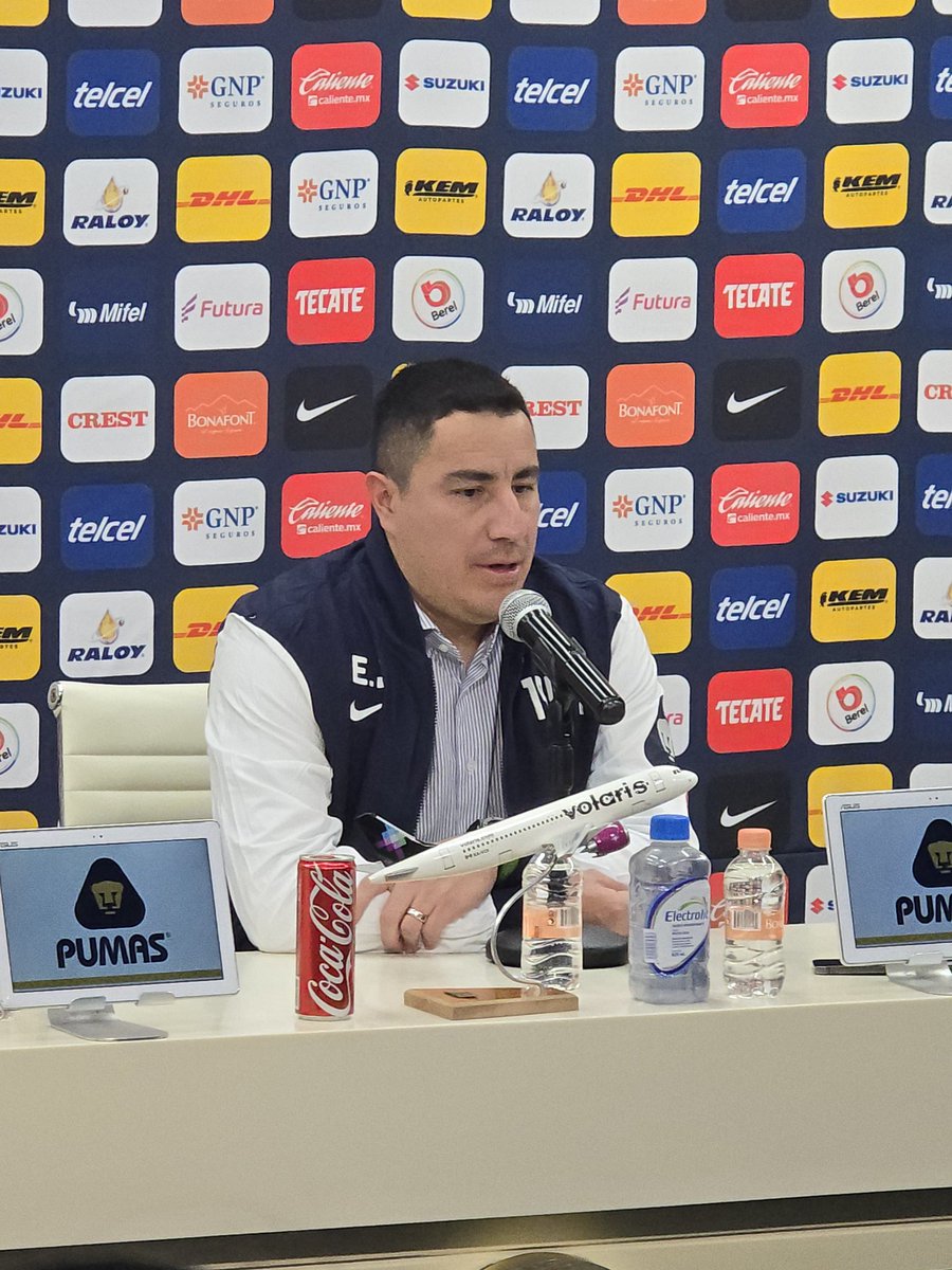 Another proud day for me! Efrain Juarez the new manager of the UNAM Pumas in Mexico. #Pumas #Mexico <a href="/avid_se/">Avid Sports & Entertainment Group</a> #AvidSports #TeamAvid