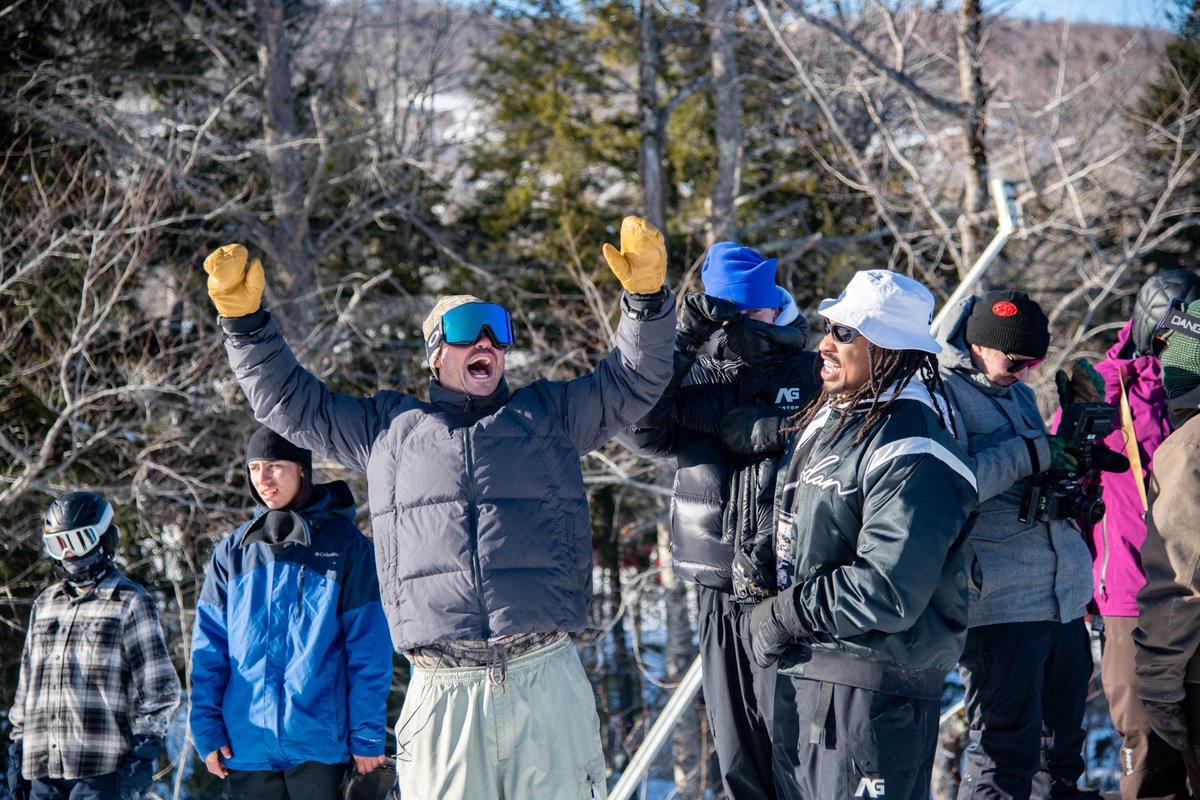 sundayriver's tweet photo. Sunday River with a side of wiiings. https://t.co/li0h6NMN93