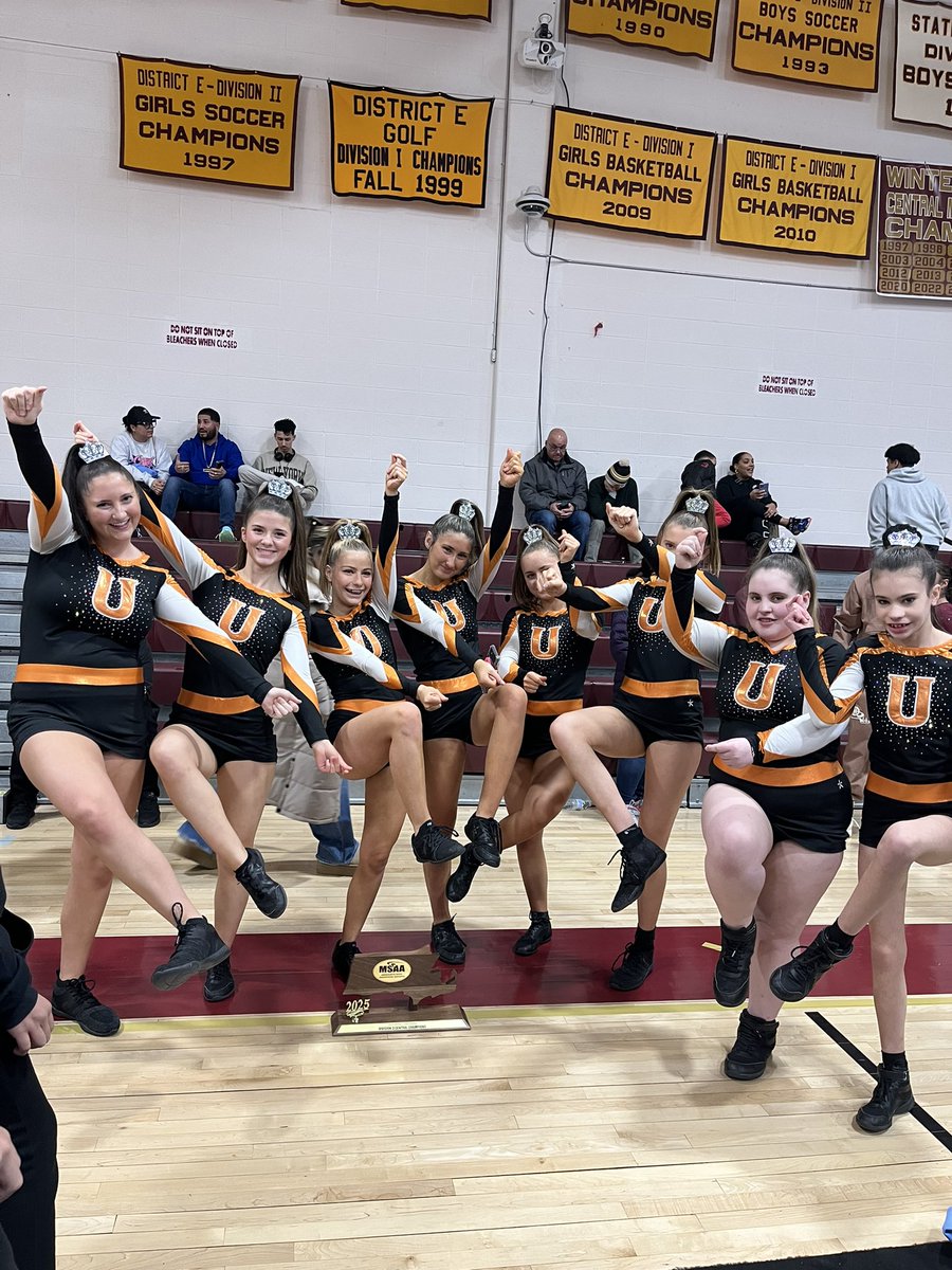 MVPiazza's tweet image. 1st place division 3 Central Champions!! 🧡🖤