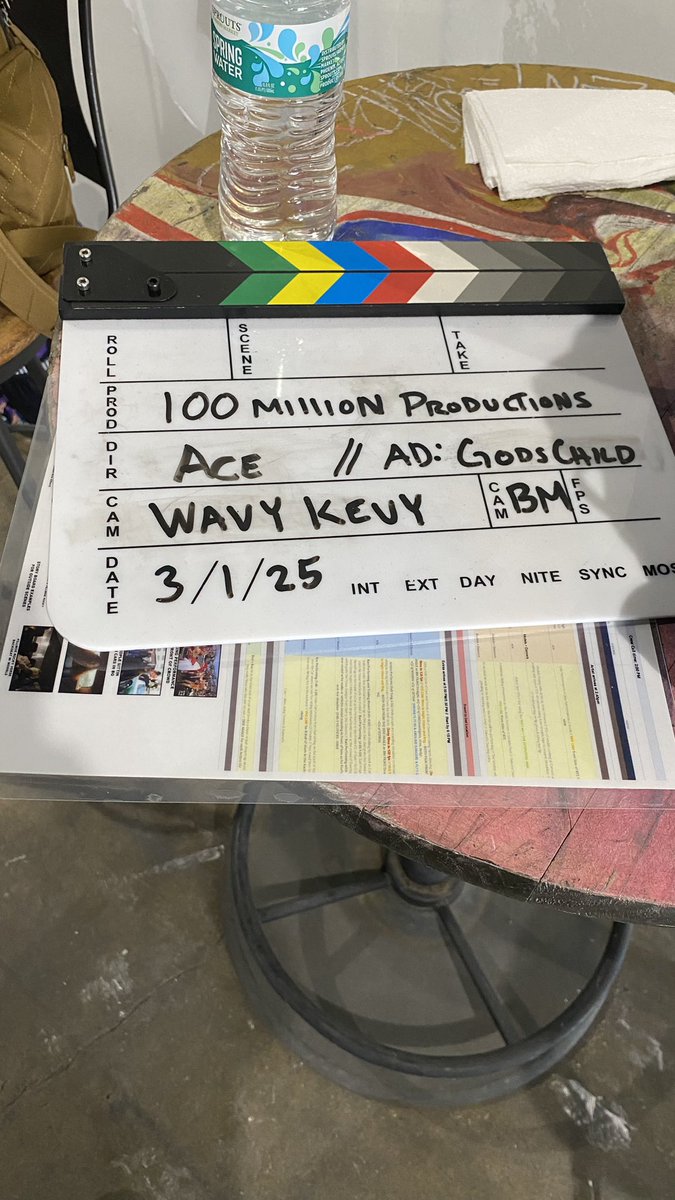 Young Bari tweet media