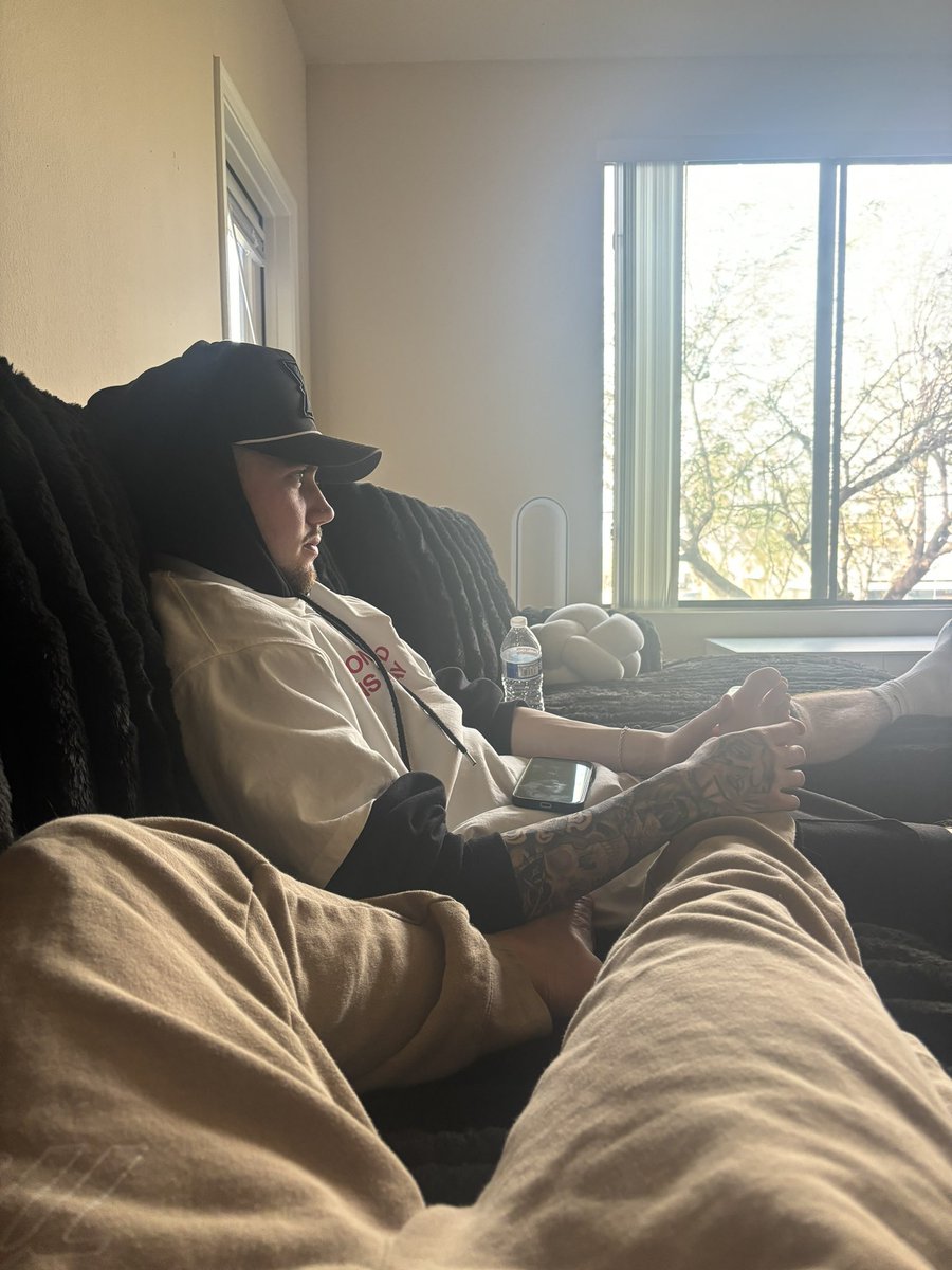 KenzieLessard's tweet image. Our little home is coming together 🏠👩‍❤️‍👨 @GAddixAZ