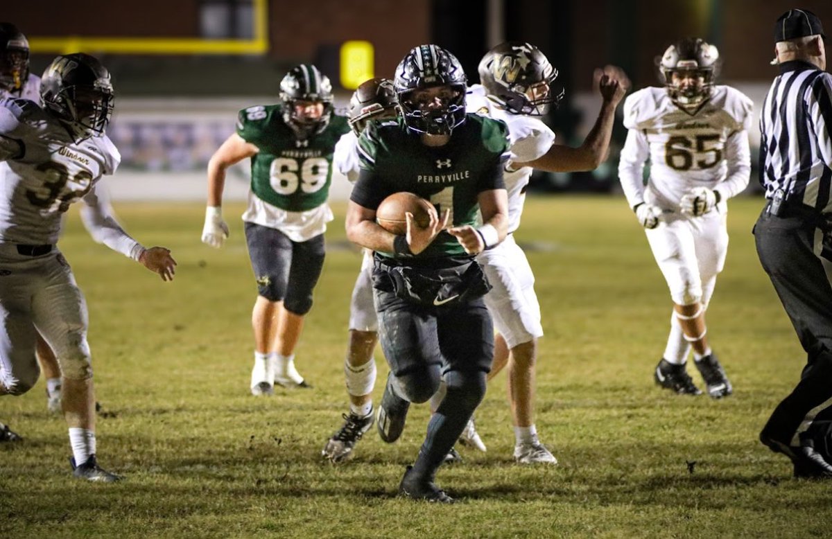 Blessed to be nominated as 1 of the 10 offensive nominees for the <a href="/semoball/">semoball.com</a> awards! Super excited to attend the ceremony on July 18th!! <a href="/PC32Football/">Perryville Pirate Football</a> <a href="/JPRockMO/">JP Rock</a> <a href="/sixstarfootball/">Six Star Football | PLUS+</a> <a href="/573SportNetwork/">573 SN📢</a>