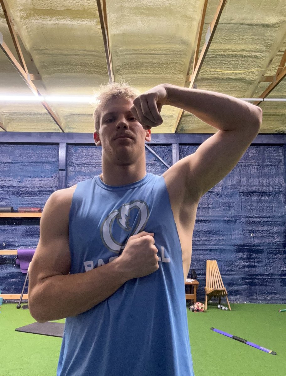 😈😈You know i deserve it all 😈😈

#findom #FinDom #Cashmaster #cashgod #cashalpha #dom #sniff #serve #send #cashapp #cashmaster #serveyourhsalpha #feet #malefeet #footfetish #cashmaster #findom #footworship #cashslave #paypig #humanatm
#finsub #domination #trampling