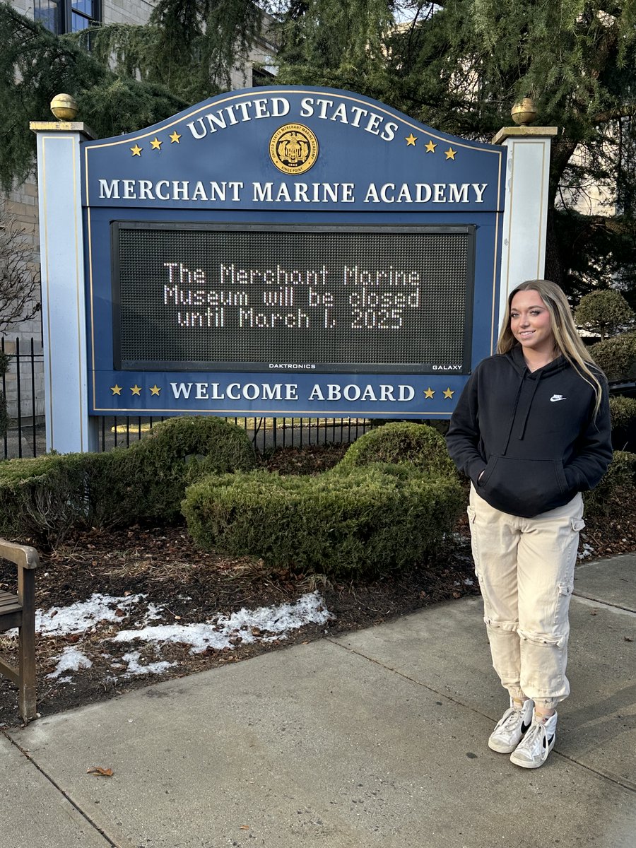 MikaleLemons's tweet photo. Had a great overnight visit @USMMA_Athletics at The United States Merchant Marine Academy!  Thank you Coach Lopez and Coach Tedesco for sharing your program &amp; school with me! @USMMA_SwimDive     @CoachGroody17  @JohnCarrollHS https://t.co/jzfoc48QIq