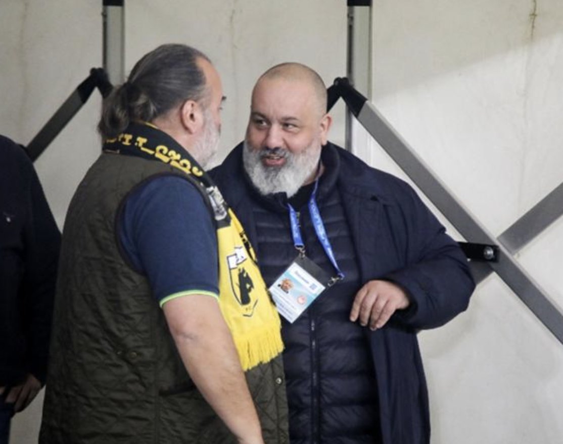 200 κιλά γαύρου σε μια φωτογραφία #aekfc #aekoly