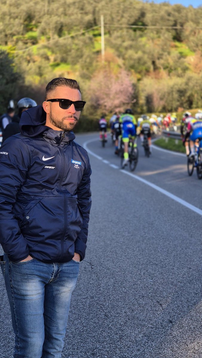 Giovanni Visconti (@giovisco) on Twitter photo First appearance as โTalent Scoutโ for <a href="/GreenEDGEteam/">GreenEDGE Cycling</a> was a mix of positive emotions! Nice to relive the youth world that led me to Professional Cycling and nice to see who can have talent and could perhaps one day be part of our Team (our "observed" ones also went very strong)๐ First appearance as โTalent Scoutโ for <a href="/GreenEDGEteam/">GreenEDGE Cycling</a> was a mix of positive emotions! Nice to relive the youth world that led me to Professional Cycling and nice to see who can have talent and could perhaps one day be part of our Team (our "observed" ones also went very strong)๐