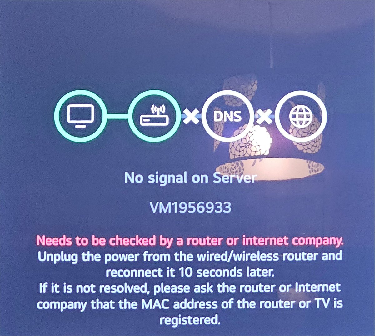 lequeer_drag's tweet photo. Hey @virginmedia,  your service is seriously getting ridiculous! We're paying for it, but are we actually getting what we pay for?.  The router barely connects throughout the house, and some days it doesn't connect at all, but you claim to be the best. Service provider!! https://t.co/u2XjTp2SWp
