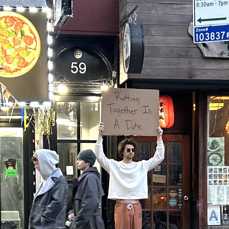seth (@dudewithsign) on Twitter photo 