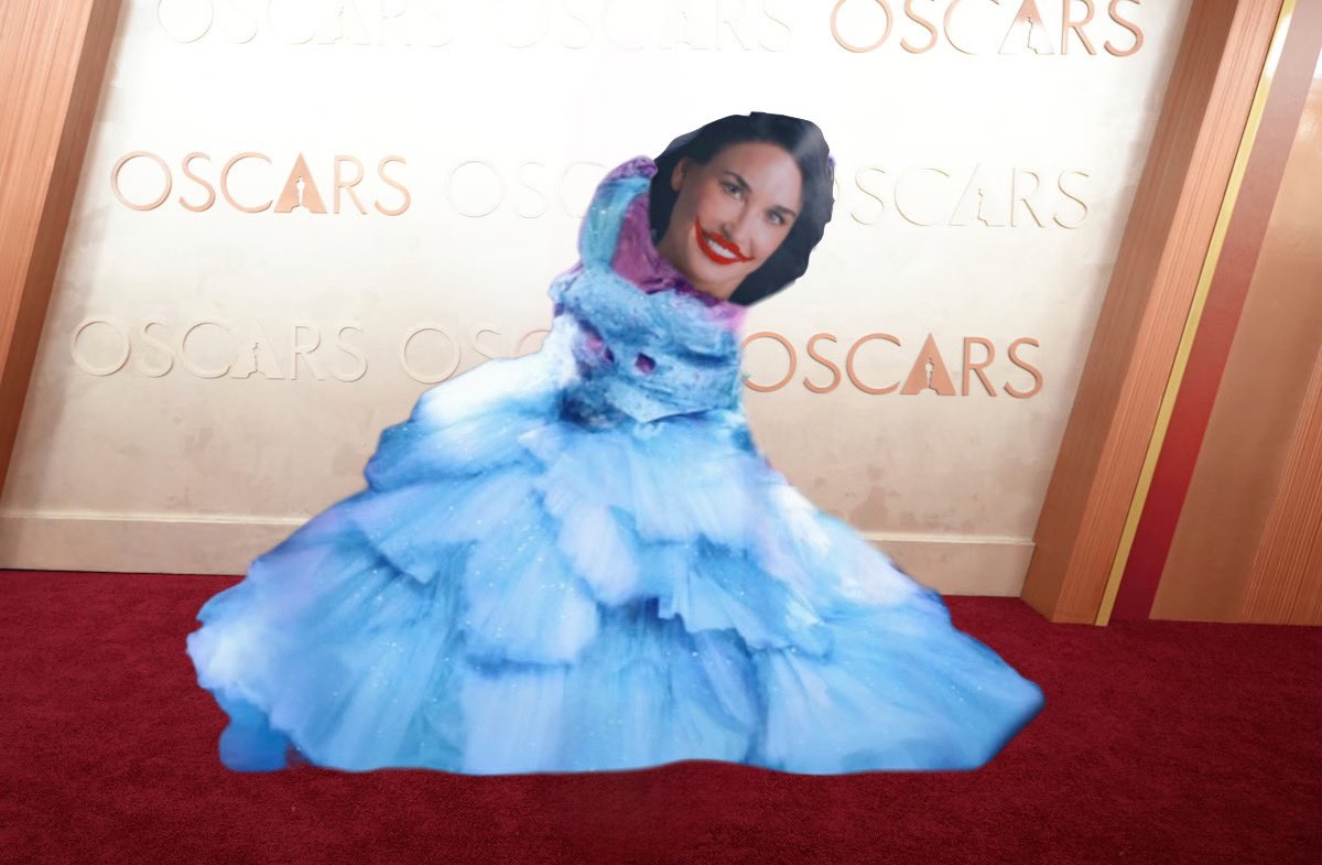 monstro elisasue from the substance has arrived at the 2025 oscars