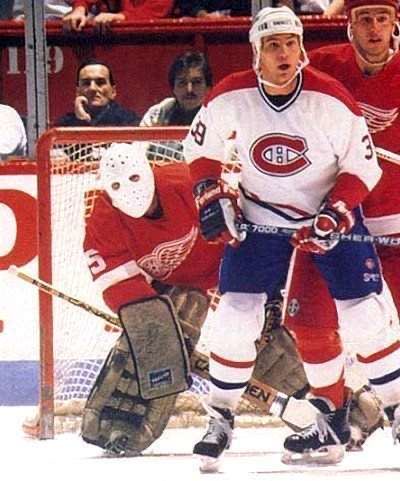 2/8/90 - the final time a Jason mask was worn by a goalie. Sam St Laurent.