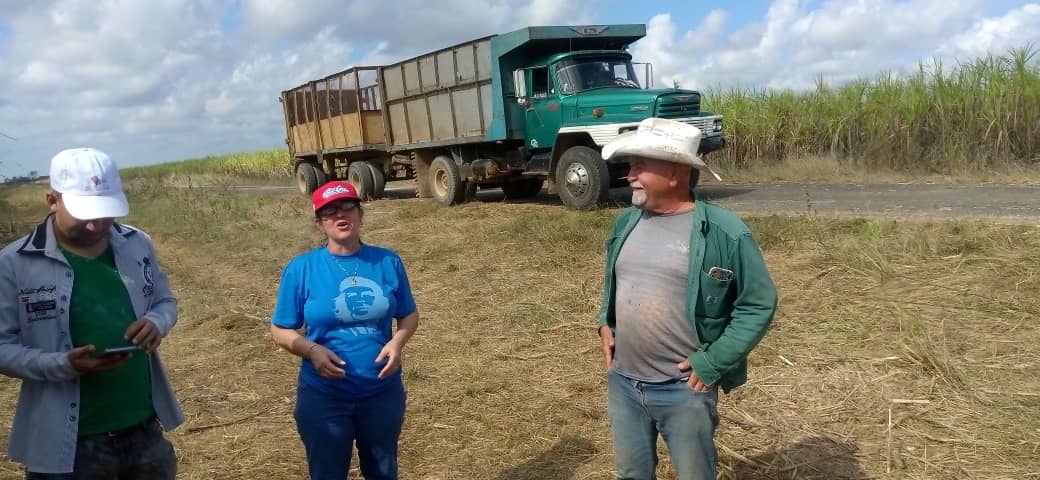 Desde horas tempranas realizamos visitas e intercambios con los  pelotones pertenecientes al municipio #Moron, donde se constató el compromiso, la entrega de cada uno en el cumplimiento de la tarea diaria #CiegoEn26 #LatirAvileño <a href="/Invasorpress/">Periódico Invasor</a> <a href="/ivanc73/">Ivanc73</a>
