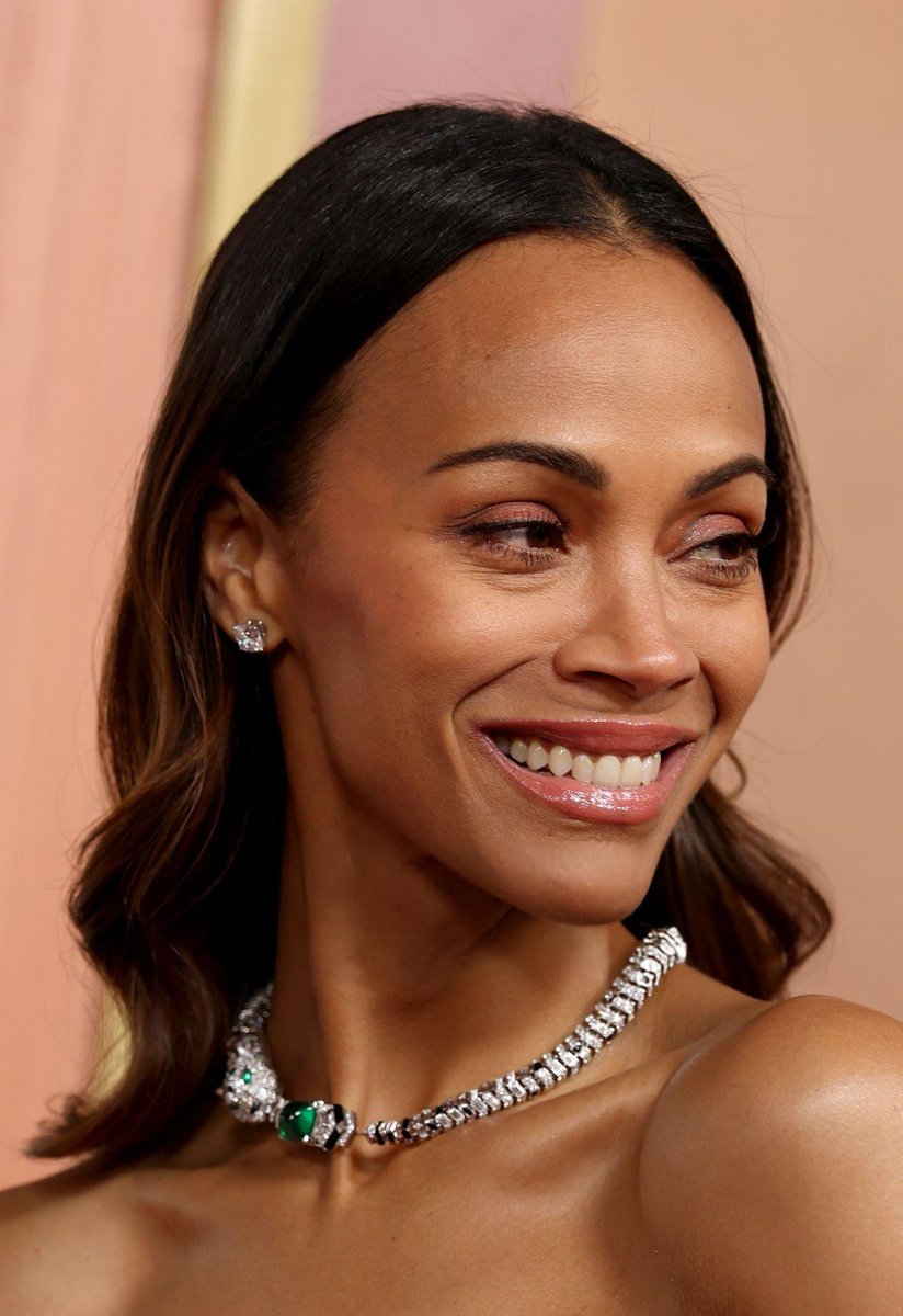 archivesmilfs's tweet image. Zoe Saldaña attends #Oscars