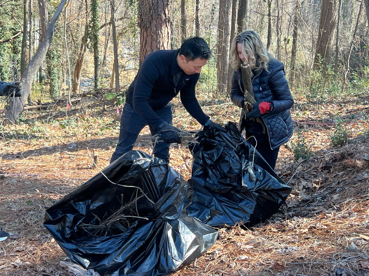 CommunityBucket tweet media