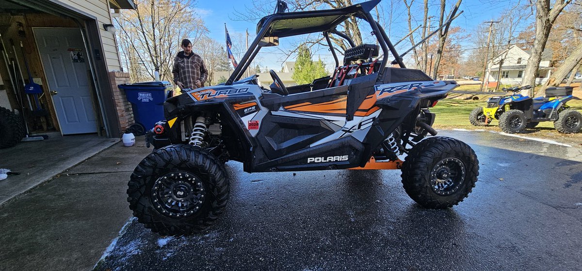 DayAshlie96125's tweet image. Brutis After His Spring Cleaning 💯 
#leterripadvetures 
#polarisrazor 
#polarisrzr
#polarisoffroad 
#polarisusa
#polariswisconsin 
#offeoad 
#adventure