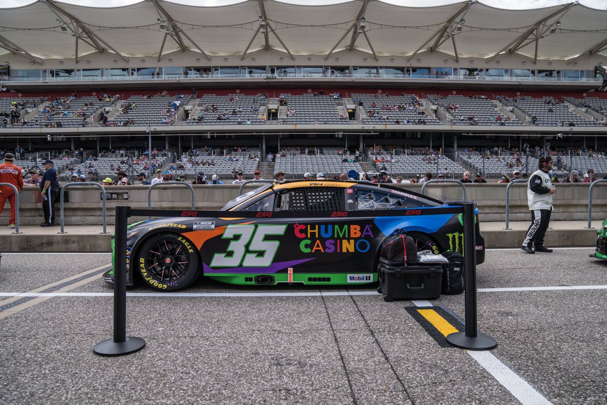 Nascarium13's tweet image. Riley Herbst has only finished 17th this season.
Daytona: 17th
Atlanta: 17th
Austin: 17th
