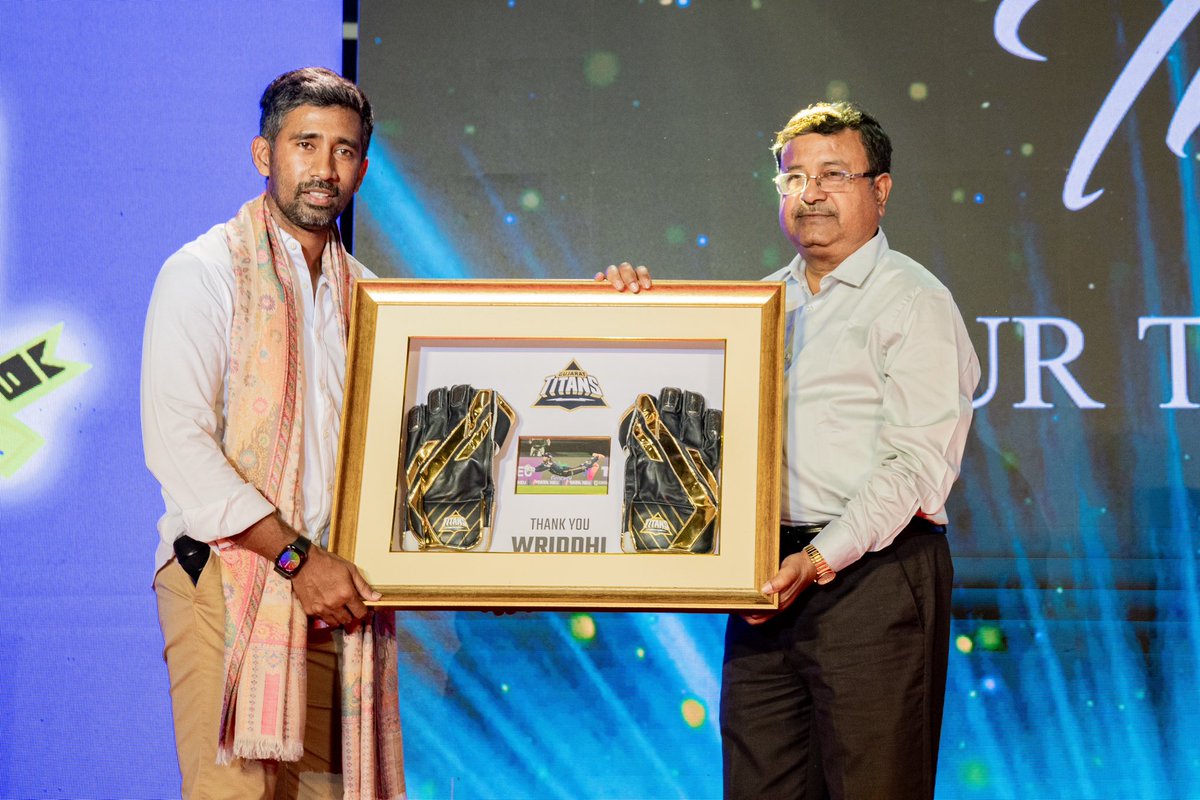 Gujarat Titans (@gujarat_titans) on Twitter photo Celebrating our very own Wriddhi on a wonderful career! π
All the best for your next innings! π
#AavaDe | Image Courtesy: <a href="/CabCricket/">CABCricket</a> Celebrating our very own Wriddhi on a wonderful career! π
All the best for your next innings! π
#AavaDe | Image Courtesy: <a href="/CabCricket/">CABCricket</a>