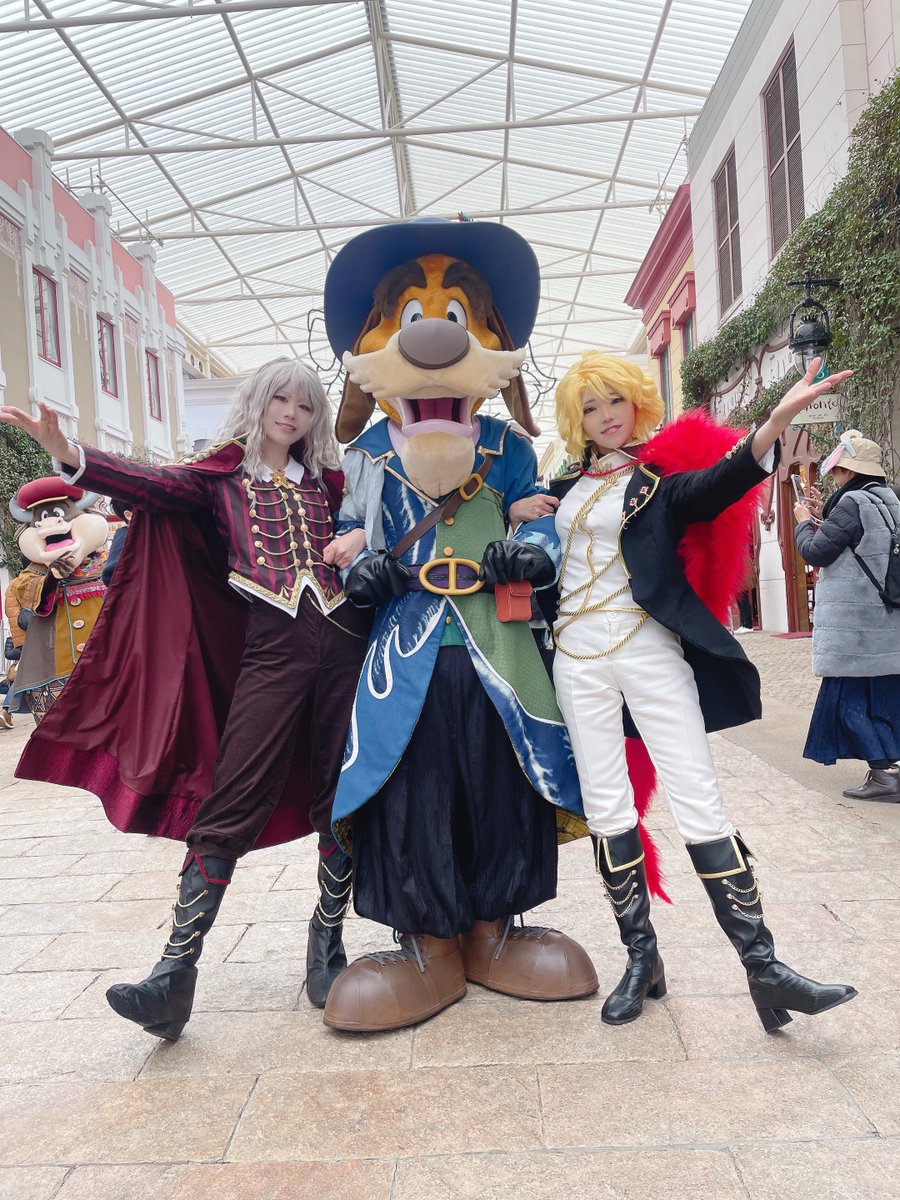 medakaiintyou01's tweet image. スペイン村でドンキホーテさんと念願の写真が撮れました🎡✨🎠