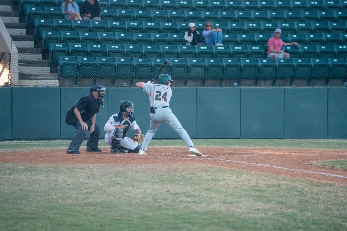 JohnMahalik_ tweet media