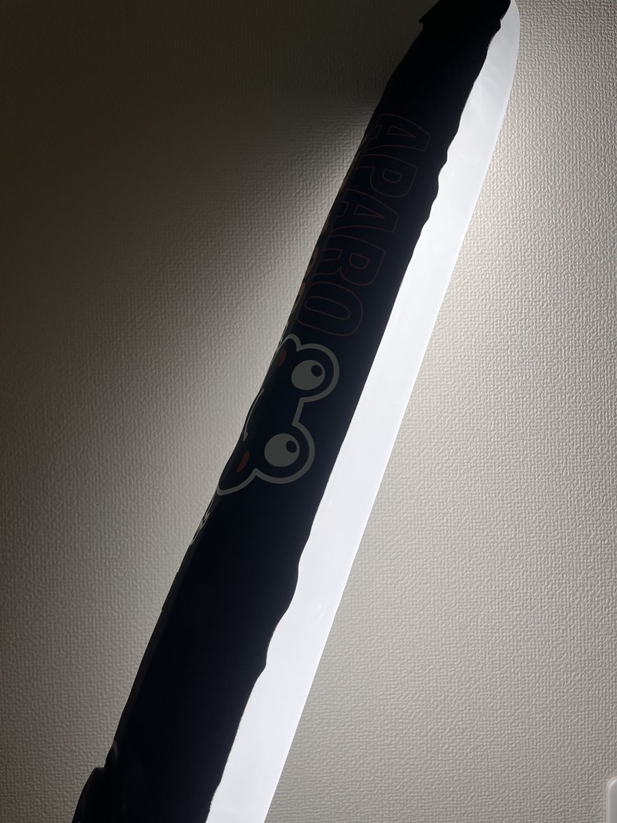 nikon_z8's tweet image. こちら価格も安く、使い勝手も良さげなのでセミナー聞いてる時から購入しようと思ってました
マグネットも付いててあちこち付けられそうだし、風船みたいに膨らまして使うから普段は空気を抜いて畳んでしまえば場所もとりません
#APORO 
#HT-12C 
#AirPipe